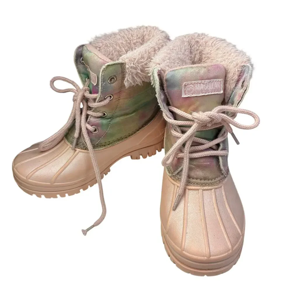 Magellan Outdoors Girls Youth Size 13D Snow Boots Pink Rainbow Lace Up Outdoors